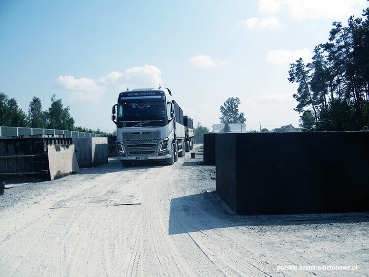Transport szamb betonowych  w Działdowie
